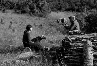 Claudine Fabre-Vassas sur le terrain au pays de Sault, Photo. Jean Pierre Piniès